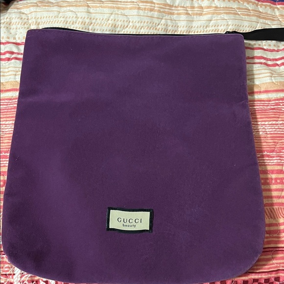 Gucci Handbags - Gucci Luxurious Purple Velvet Beauty Bag